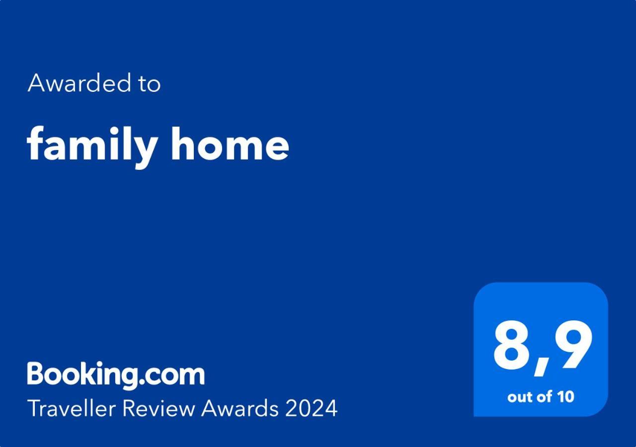 Family Home Rom Exterior foto